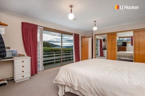 Photo of property in 303 Brockville Road, Brockville, Dunedin, 9011