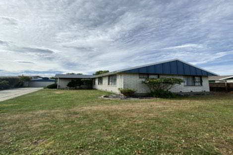 Photo of property in 72 Glenmore Avenue, Casebrook, Christchurch, 8051