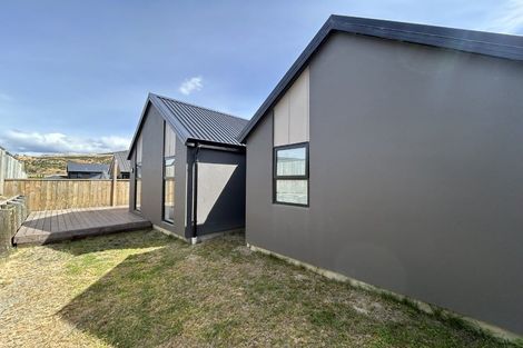 Photo of property in 103 Jack Hanley Drive, Jacks Point, Queenstown, 9371