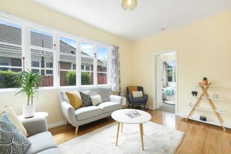 Photo of property in 2/10 Hillier Place, Spreydon, Christchurch, 8024