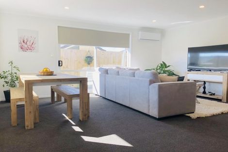 Photo of property in 88 Bert Wall Drive, Omokoroa, 3114