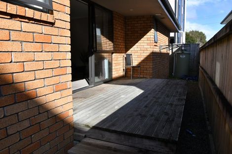 Photo of property in 2/27 Hogan Street, Hamilton East, Hamilton, 3216