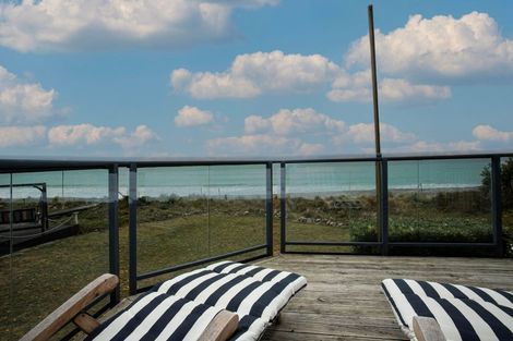 Photo of property in 231 Pukehina Parade, Pukehina, 3189