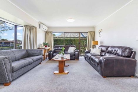 Photo of property in 62 Endeavour Avenue, Flagstaff, Hamilton, 3210