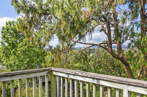 Photo of property in 9 Woodhouse Place, West Harbour, Auckland, 0618