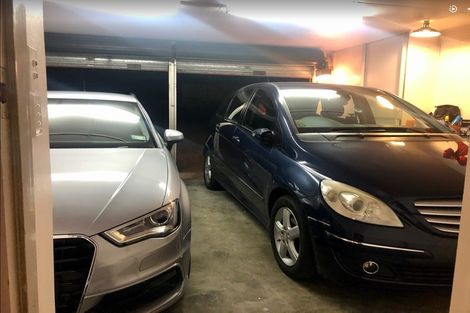 Photo of property in 21 Tauroa Road, Havelock North, 4130