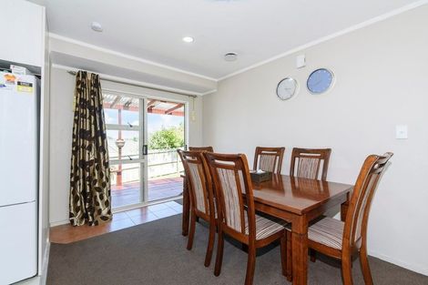 Photo of property in 49 Patts Avenue, Glendene, Auckland, 0602