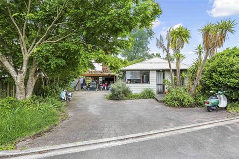 Photo of property in 23 Howden Road, Fairfield, Hamilton, 3214