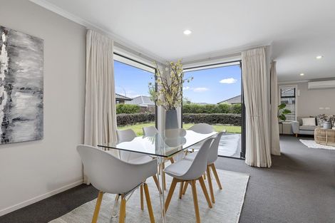 Photo of property in 8 Hemsby Place, Rototuna North, Hamilton, 3210