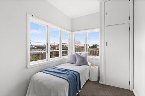 Photo of property in 1006 Saint Aubyn Street East, Parkvale, Hastings, 4122