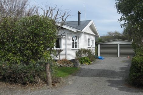 Photo of property in 52 Mcmaster Street, Greytown, 5712