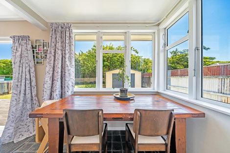 Photo of property in 4 Hikurangi Street, Trentham, Upper Hutt, 5018