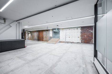 Photo of property in 44a Queen Street, Northcote Point, Auckland, 0627
