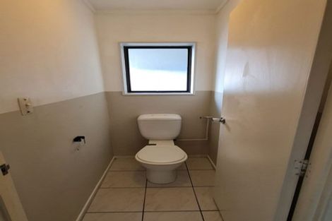 Photo of property in 1/53 Priestley Drive, Bucklands Beach, Auckland, 2014