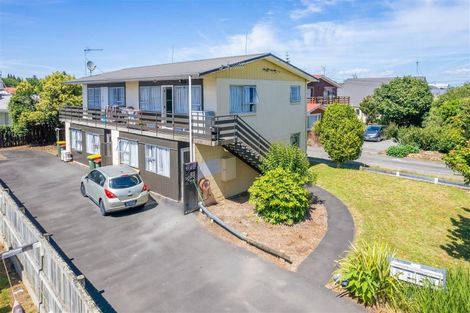 Photo of property in 226 Old Farm Road, Hamilton East, Hamilton, 3216