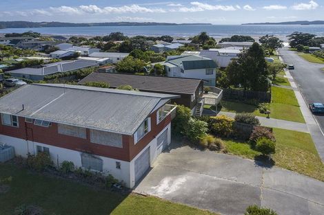 Photo of property in 31 Snells Beach Road, Snells Beach, 0920