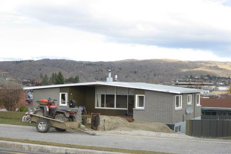 Photo of property in 48 Royal Terrace, Alexandra, 9320