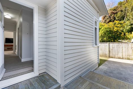 Photo of property in 3a Tupoki Street, Glen Avon, New Plymouth, 4312