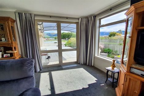 Photo of property in 215a High Street, Waimate, 7924