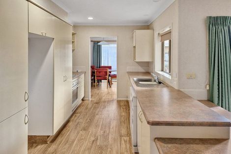 Photo of property in 69 Gravatt Road, Papamoa Beach, Papamoa, 3118