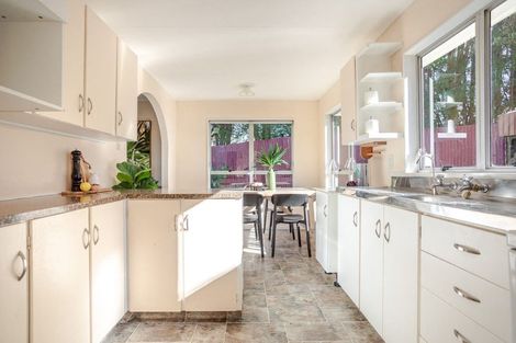 Photo of property in 8 Hartgill Crescent, Dannevirke, 4930