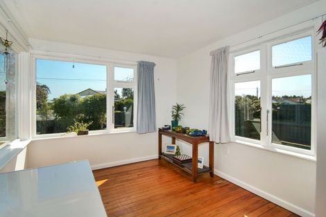 Photo of property in 36 Brougham Street, Westport, 7825