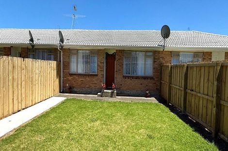 Photo of property in 2/31a Vine Street, Mangere East, Auckland, 2024