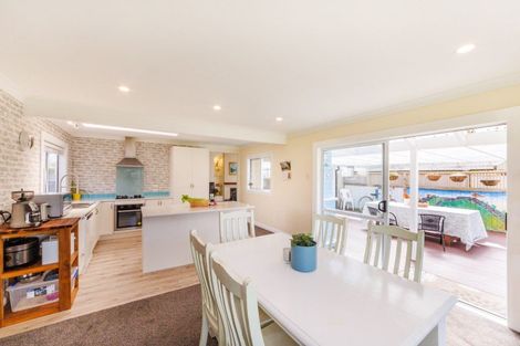 Photo of property in 442 College Street, Hokowhitu, Palmerston North, 4410