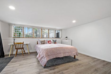 Photo of property in 91 Barrys Road, Glendene, Auckland, 0602