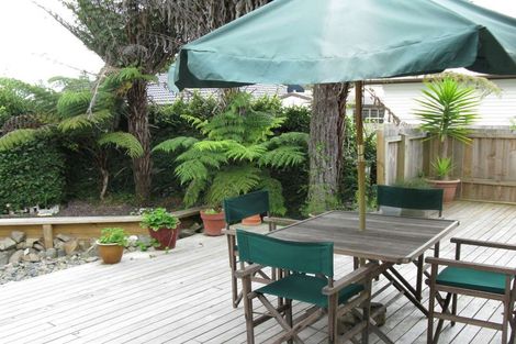 Photo of property in 11 Scott Road, Papakura, 2110