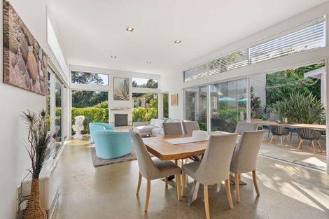 Photo of property in 4 Hillford Place, Welcome Bay, Tauranga, 3175