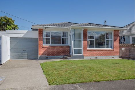 Photo of property in 35 George Street, Levin, 5510