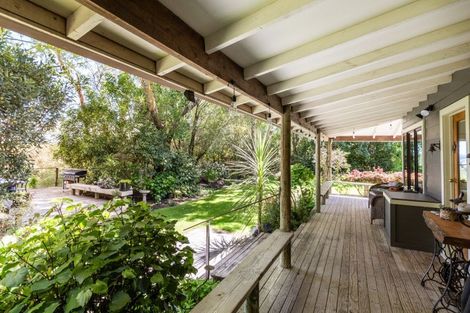 Photo of property in 40 Longview Road, Poraiti, Napier, 4182