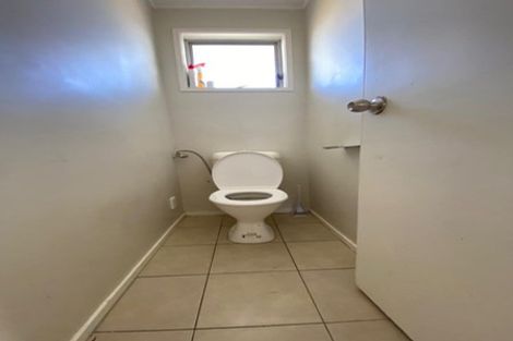 Photo of property in 99 Archmillen Avenue, Pakuranga Heights, Auckland, 2010