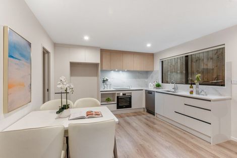 Photo of property in 165d Wiseley Road, West Harbour, Auckland, 0618