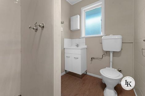 Photo of property in 146f Great South Road, Manurewa, Auckland, 2102