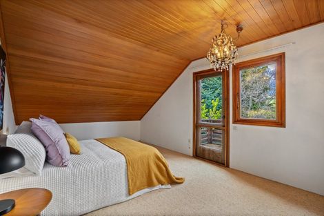 Photo of property in 9 Cypress Court, Kelvin Heights, Queenstown, 9300