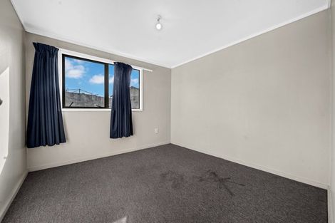 Photo of property in 25 Sharland Avenue, Manurewa, Auckland, 2102