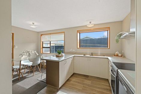 Photo of property in 2/19 Cunningham Place, Halswell, Christchurch, 8025