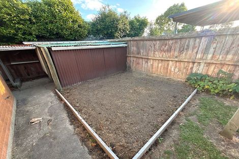 Photo of property in 77 Garreg Road, Bryndwr, Christchurch, 8052