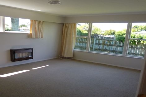 Photo of property in 2 Hartley Place, Awapuni, Palmerston North, 4412