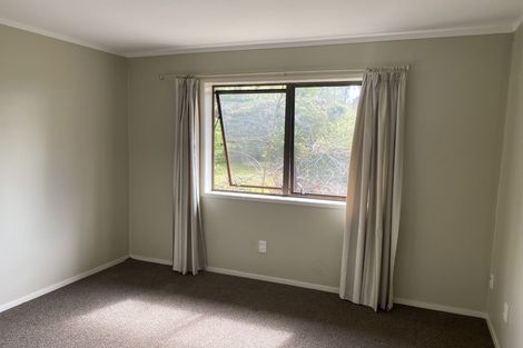 Photo of property in 121 Chamberlain Road, Massey, Auckland, 0614