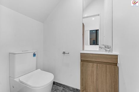 Photo of property in 26a Cape Road, Mangere, Auckland, 2022