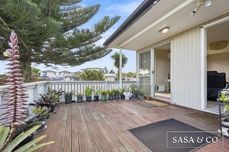 Photo of property in 44 Sharland Avenue, Manurewa, Auckland, 2102