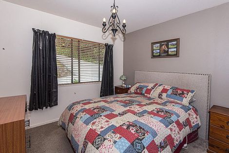 Photo of property in 9 Bickerstaffe Road, Maungaturoto, 0520