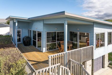 Photo of property in 36b Guthrie Crescent, Castlepoint, Masterton, 5889