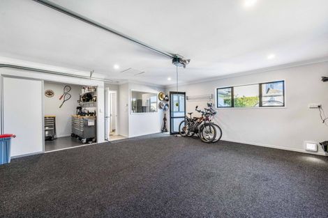Photo of property in 22 Grace James Road, Pukekohe, 2120