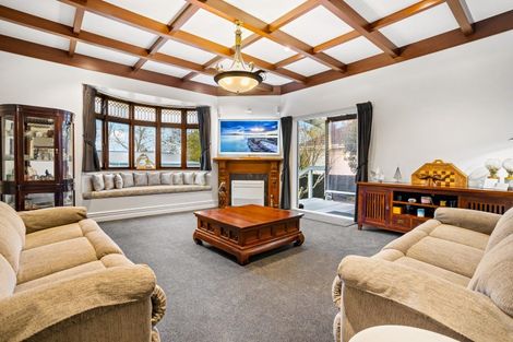 Photo of property in 5 Taupaki Road, Taupaki, Henderson, 0782