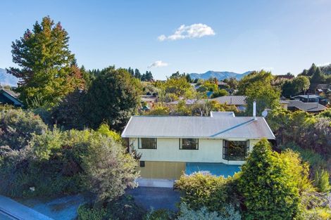 Photo of property in 3 Plantation Road, Wanaka, 9305