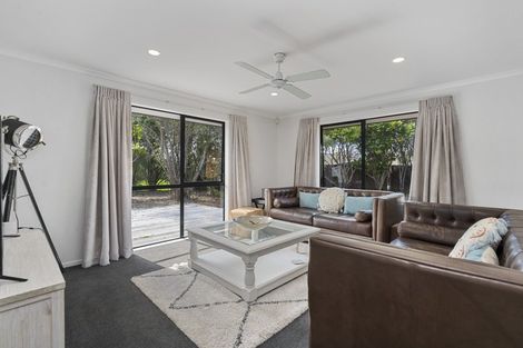 Photo of property in 10 Amber Lane, Kerikeri, 0230